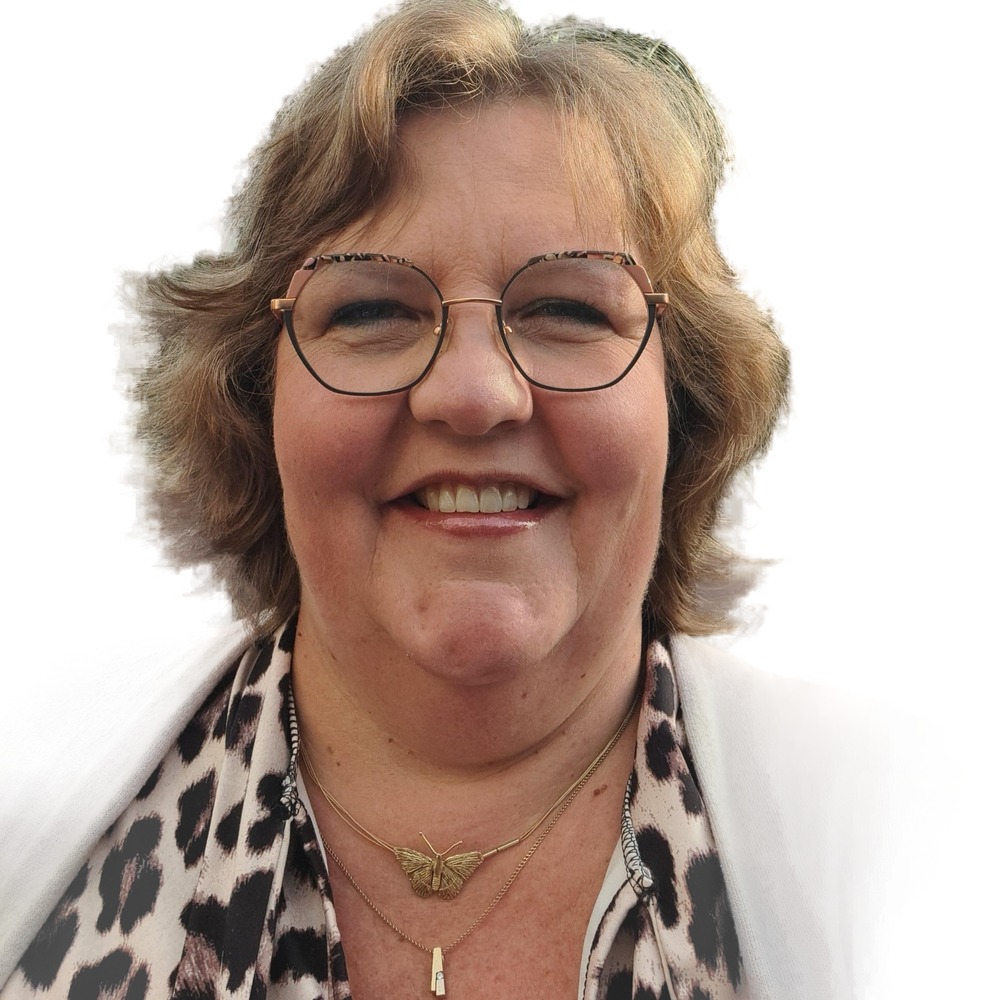 Lydia-witte-achtergrond.jpg Lydia-witte-achtergrond.jpg